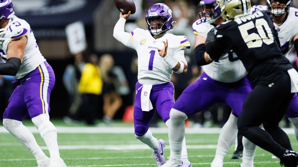 Vikings' passing attack appears to be moving back on track with Kyler Murray finding his footing — WCCO Sports — Gopher, Marco Island Arts news