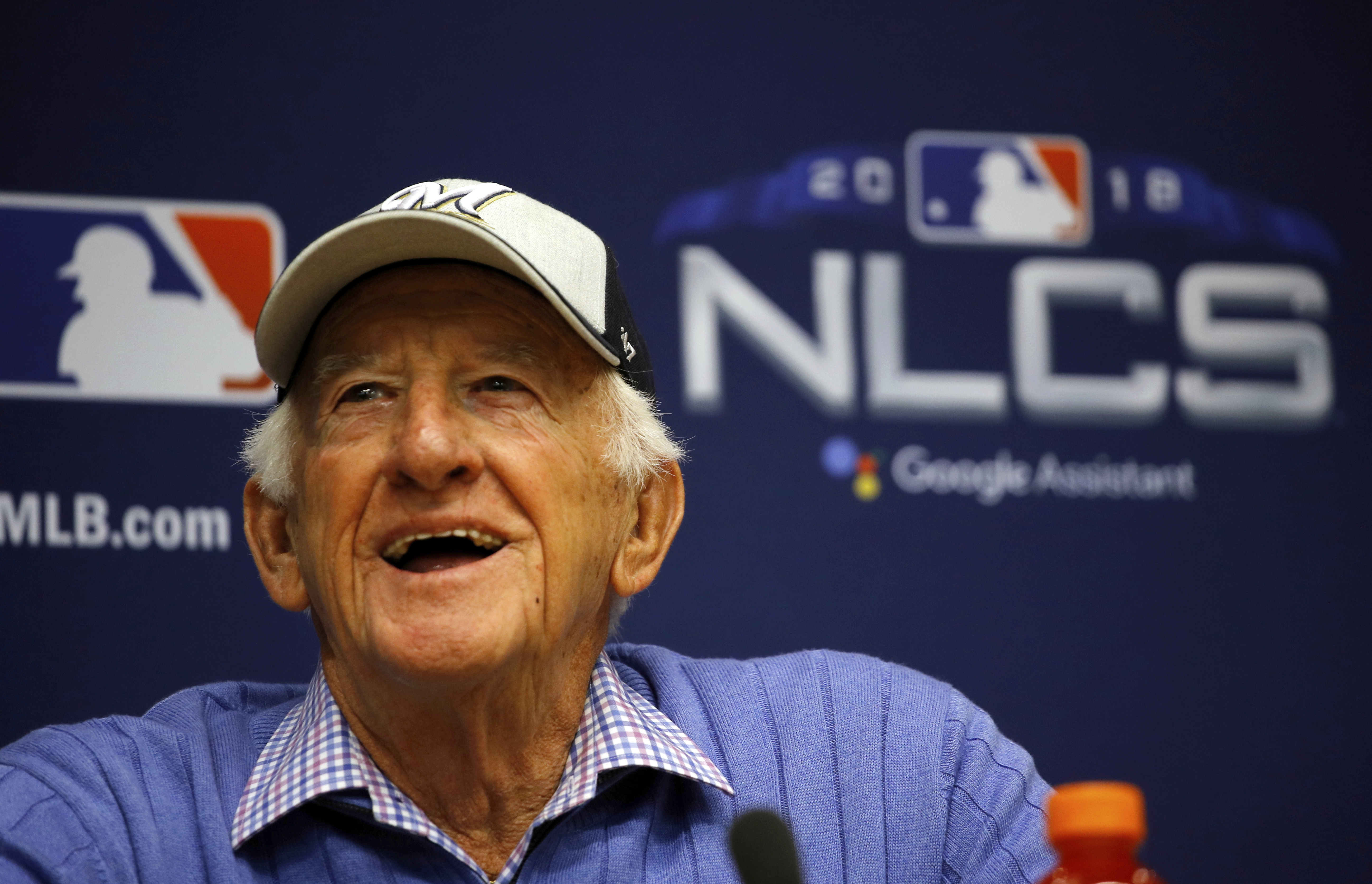 ‘This is our moment’: Bob Uecker’s family shares message ahead of World Series kickoff — TMJ4 Milwaukee