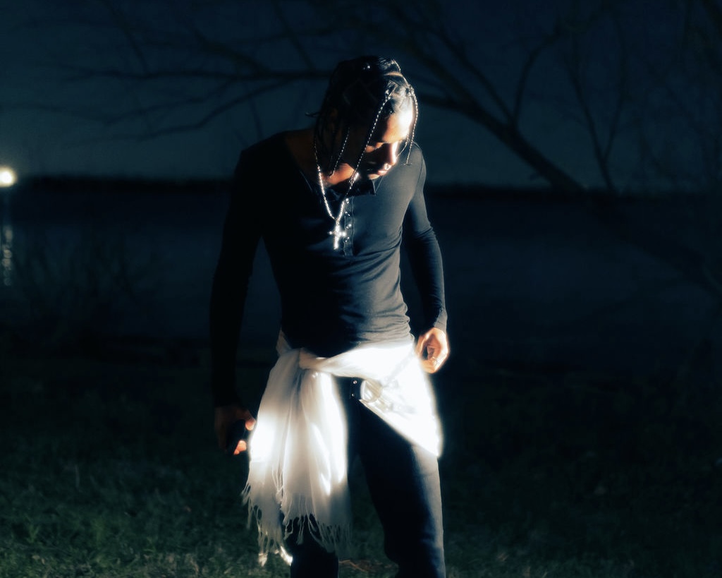 Dallas R&B artist dove rd finds his voice on the heartbreaking ‘Fantasy’ — Dallas Observer, Marco Island Arts news
